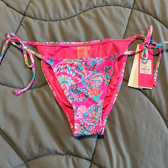 Lilly Pulitzer Other - NWT Lilly Pulitzer Bryon Bottom - Pink Isle - Shell Me Something Good - Size 6